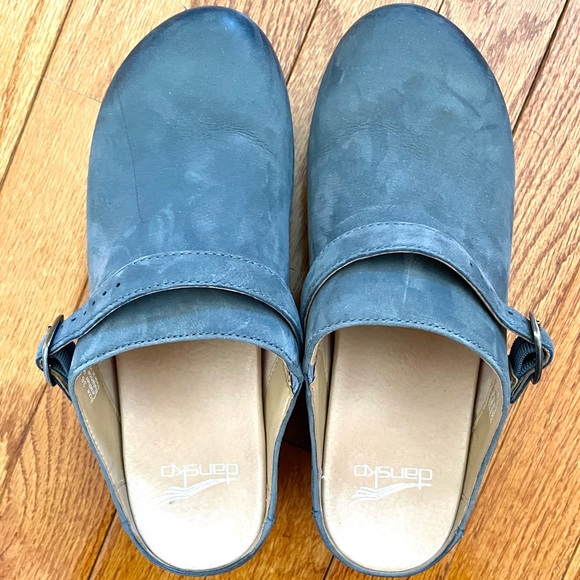 Dansko Open Back Clog - Berry Burnished Nubuck - Picture 2 of 5